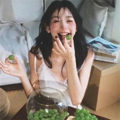 蓝眼圣诞老人